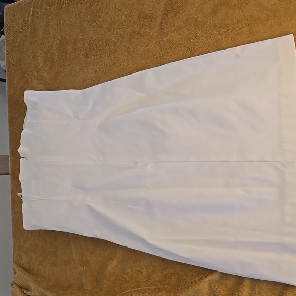 Moda sleeveless white dress, size 4 - Picture 3 of 6